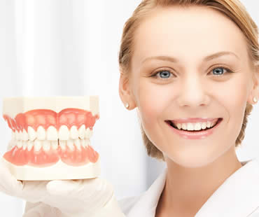 Maintaining Your Dentures